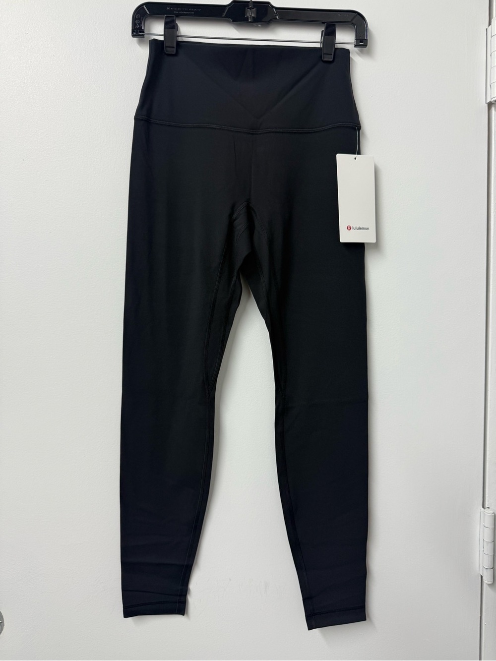 LuluLemon Align No Line HR Pant 28β in Black